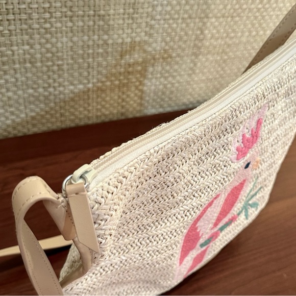 🌟HP🌟NWOT Vera Bradley Embroidered Pink Cockatoo Raffia Straw Slim Crossbody - Picture 6 of 13